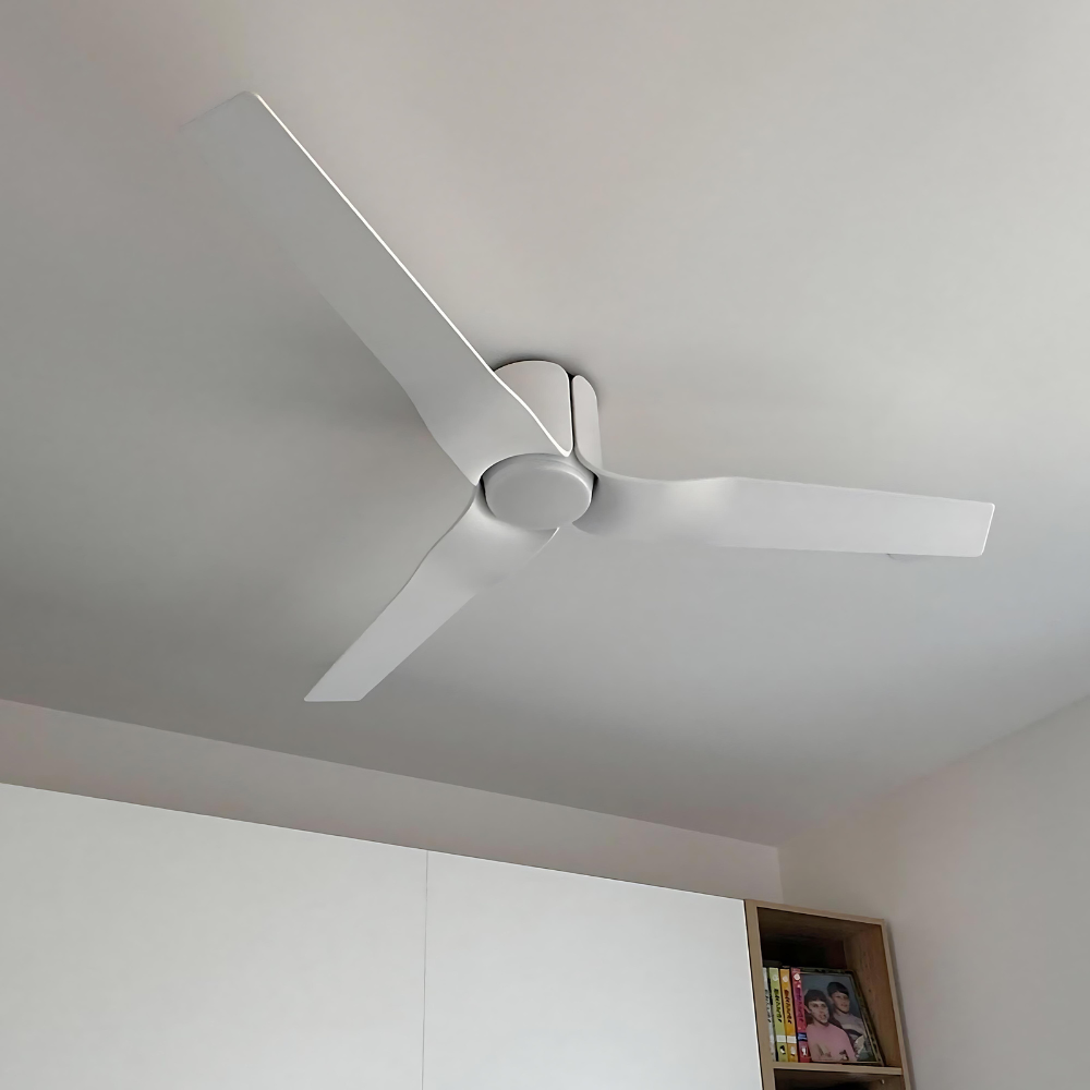 flow-white-light-top-view.png