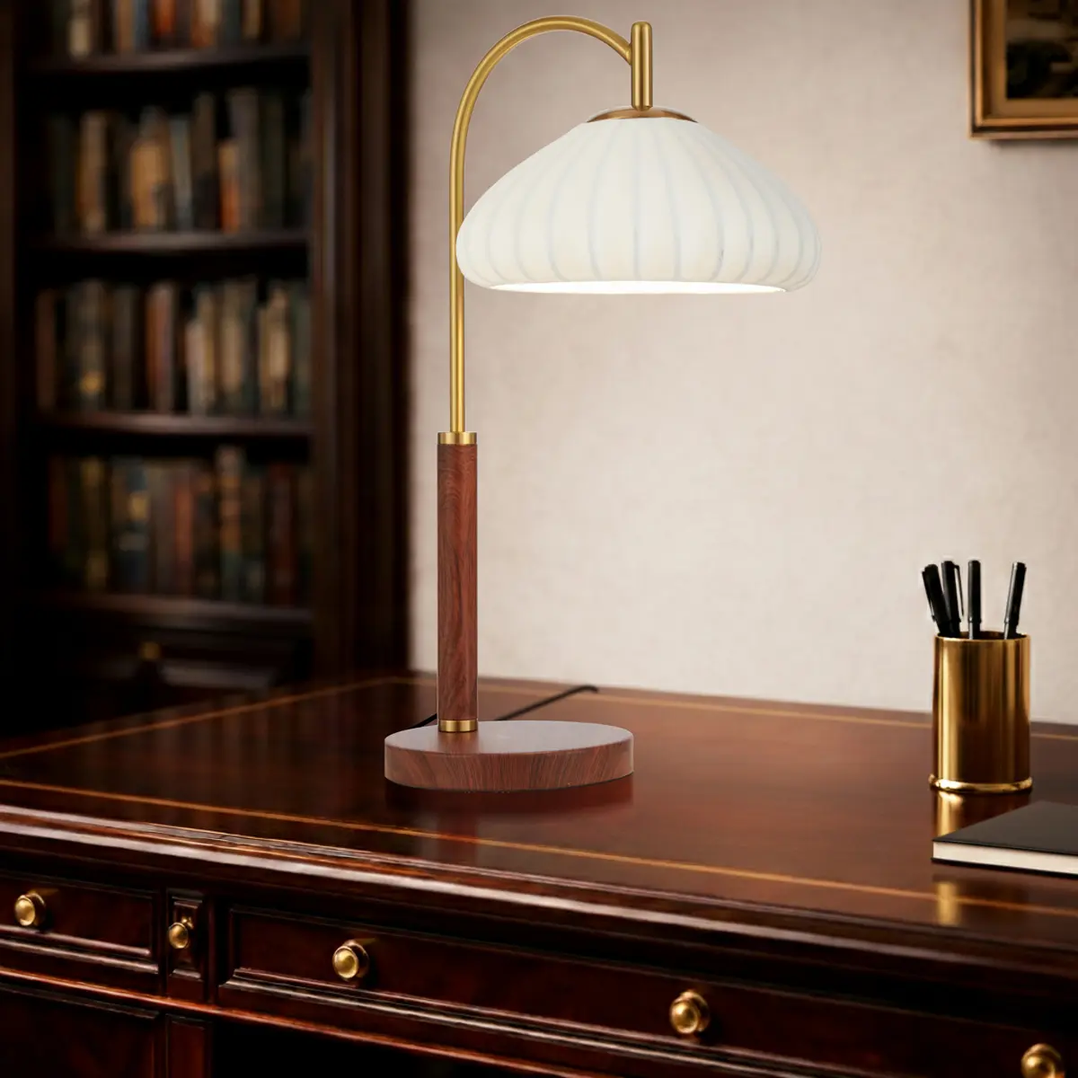 [ESTOVA TL-WDAG] ESTOVA TABLE LAMP