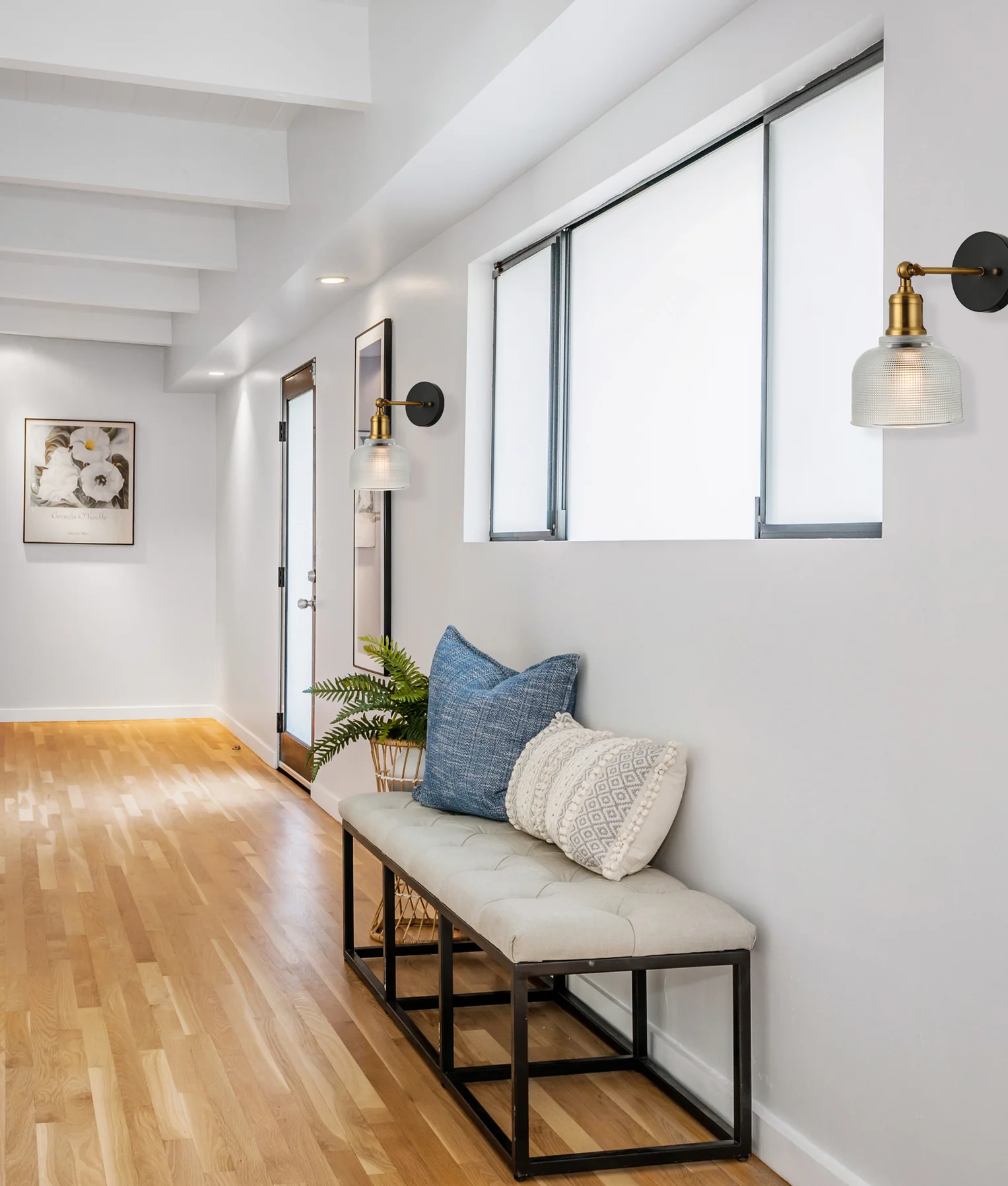 BELL DOME GLASS WALL LIGHT