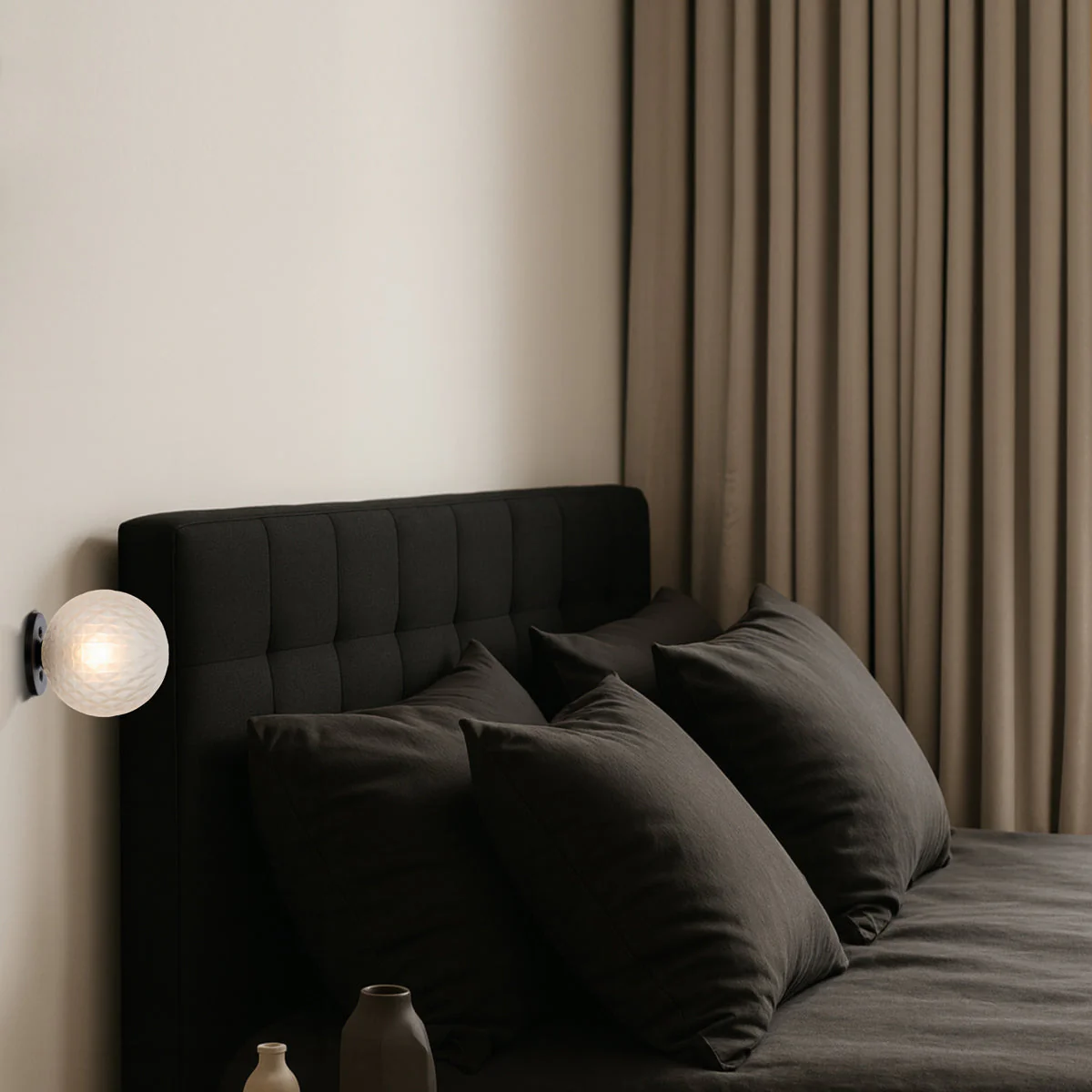 [GASTON WB-BKFRT] GASTON WALL LIGHT BLACK (Frost)