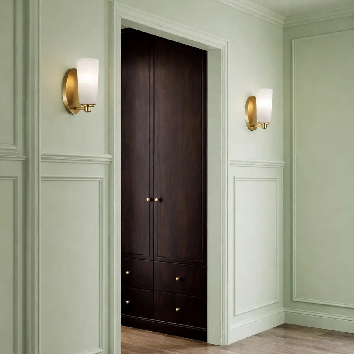 BREVAN 1 LIGHT WALL BRACKET