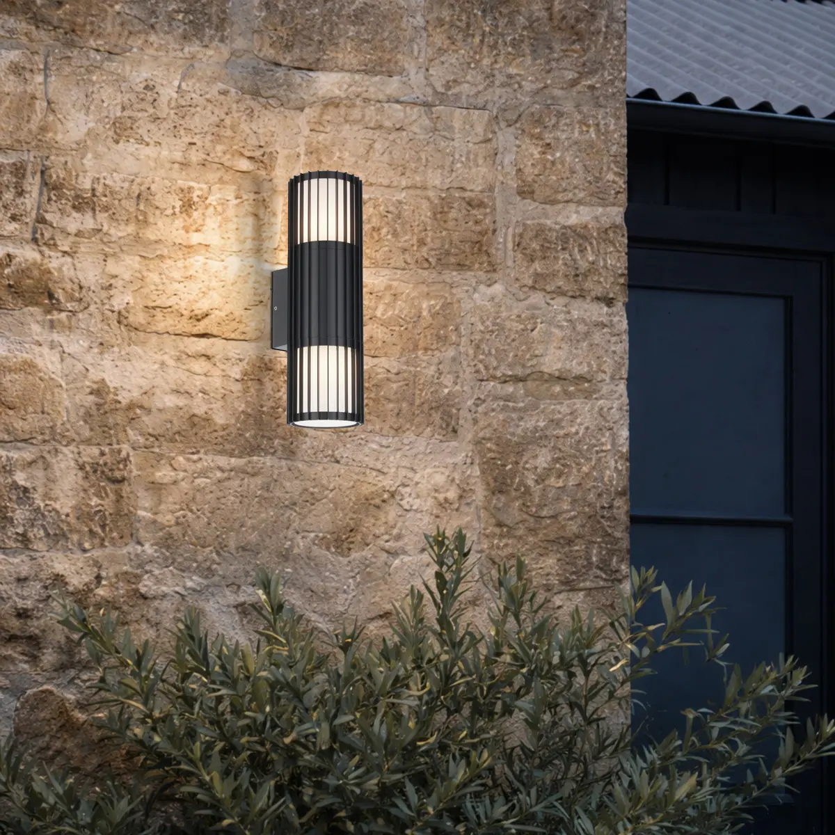 [CASHEL EX2-RST] CASHEL EXTERIOR WALL LIGHT (Black)